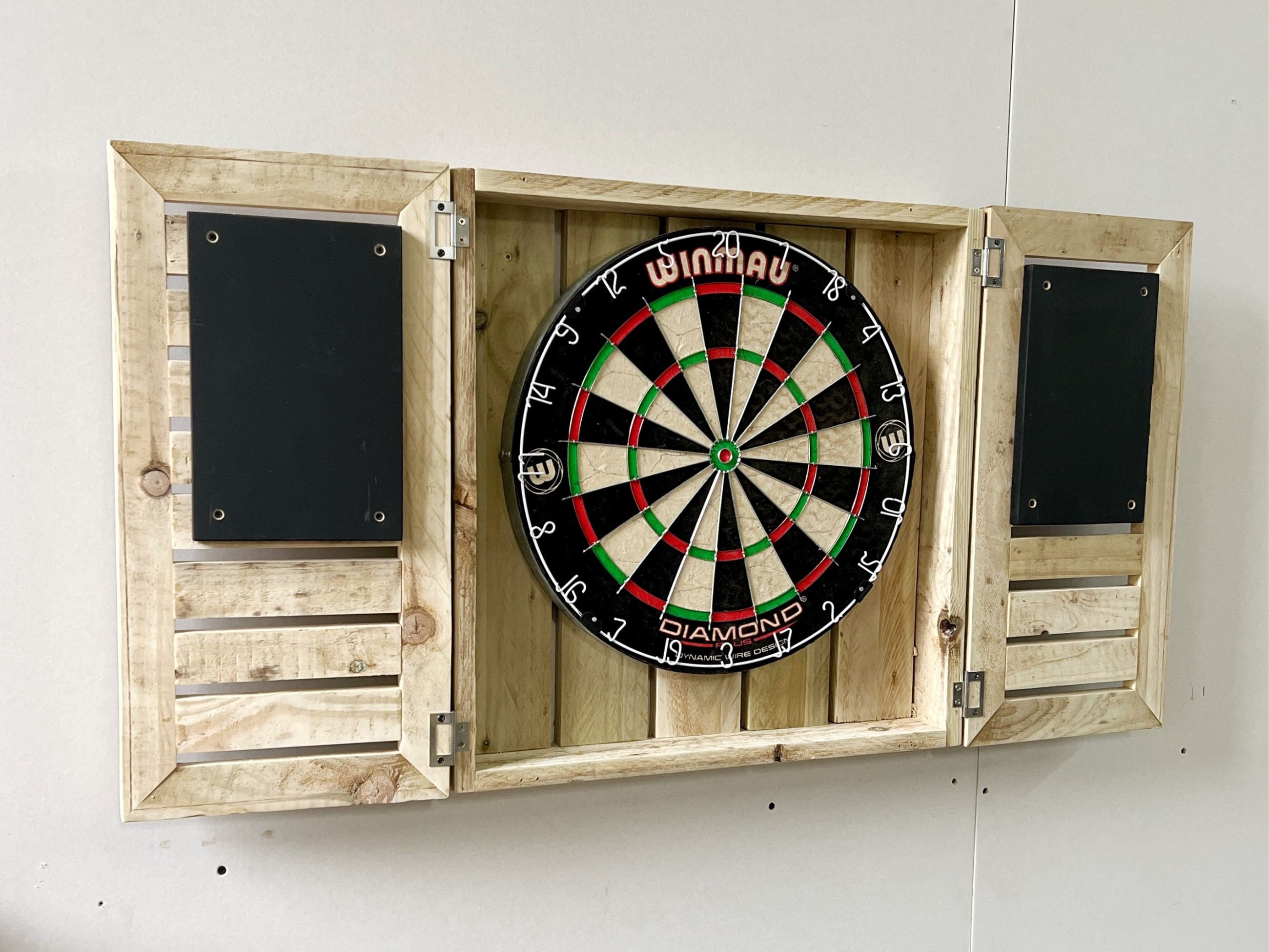 pub ＆ lodging wood darts case pub ＆ lodging wood darts case New miniture