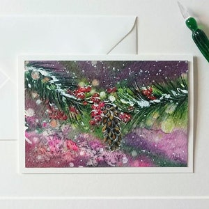 Tolle handgemalte Weihnachts-Faltkarte Tanne Zweige Lichter rote Beeren Schnee Glitzer + Umschlag 11,5x17 cm, original Aquarell-kein Druck