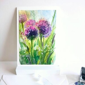 Aquarelle peinte à la main d'une fleur d'Allium ou d'une boule d'étoile, plante de jardin botanique sous forme de carte pliante + enveloppe 11,5x17/Din B 6 sans texte, unique