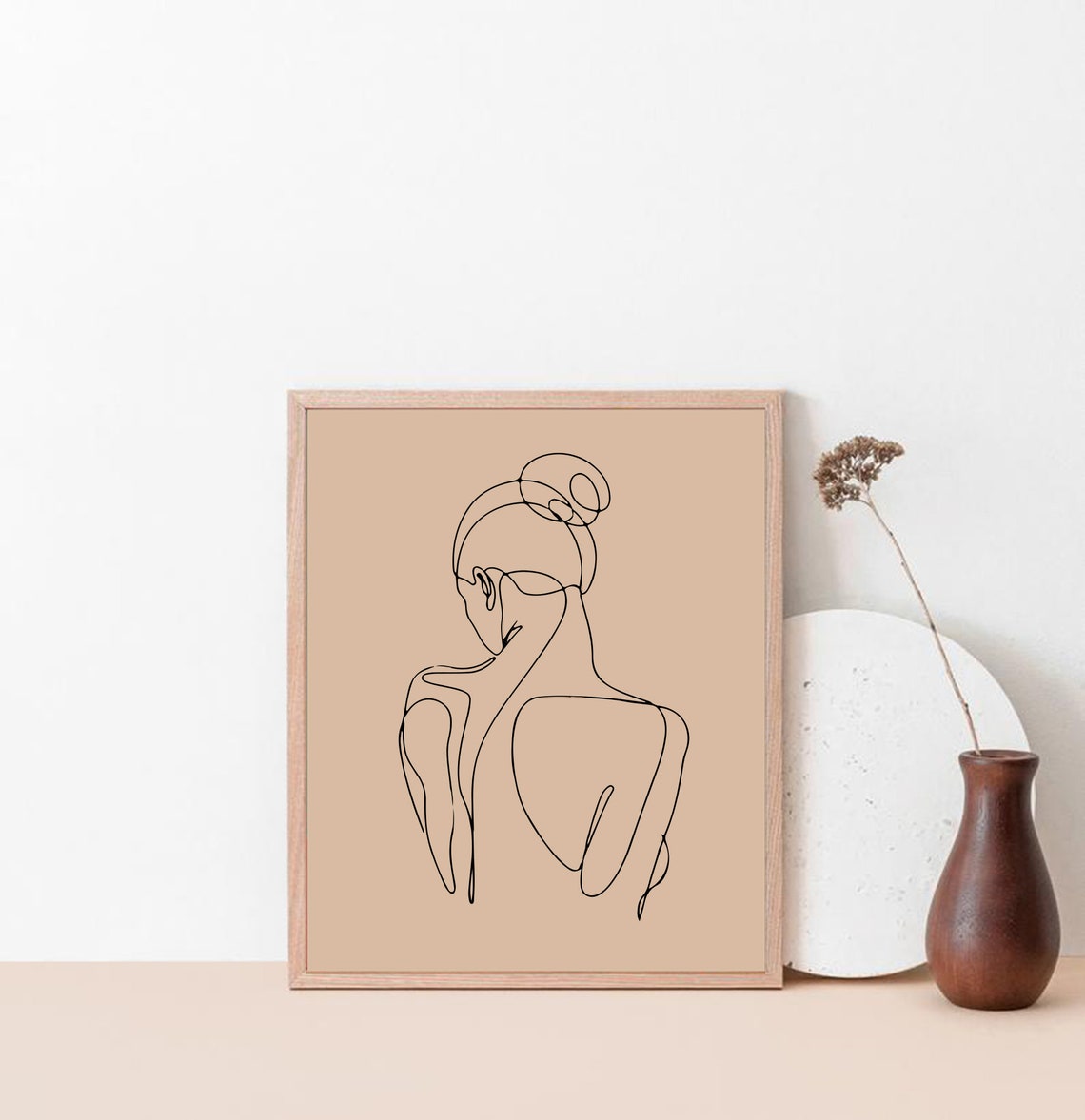 Minimalist Woman Line Art / Female Poster / Minimal Woman image 2