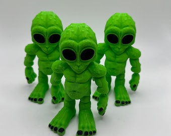 Flexi Alien Figurine 3D Printed, Mini Extraterrestrial Toy, Optional Trash Can