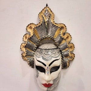 Venetian mask Flat teardrop in handmade and hand-painted papier-mâché, Venetian mask, hand made, paper mache