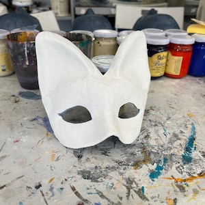Venetian butterfly mask in papier-mâché, white to paint, hand made, venetian mask, paper mache mask, carnival mask