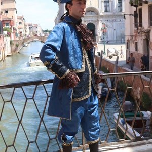 Traje de época veneciano Estilo barroco veneciano del siglo XVIII hecho a mano, máscara veneciana, hecho a mano