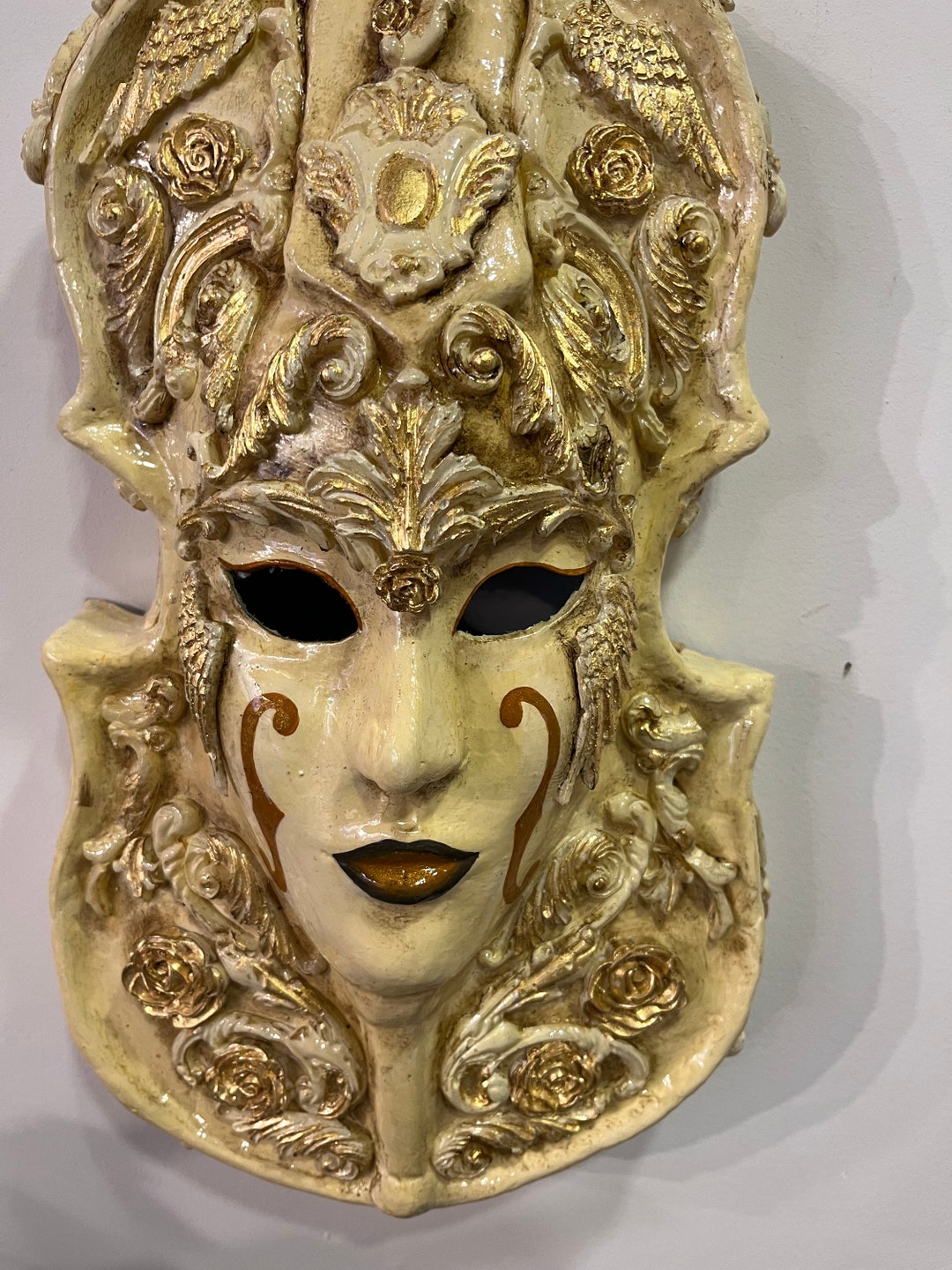 Violin Mask in Handmade Papiermâché, Baroque Decorations and