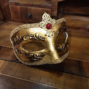 Colombina mask in hand made papier-mâché, Venetian mask, Halloween mask, Venice mask, paper mache