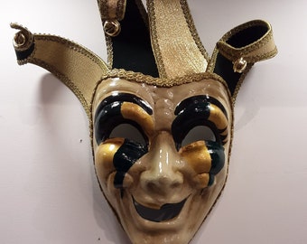 Tragisch masker Komisch masker, Tragikomisch masker gemaakt in Venetië in papier-maché, uit de Commedia dell'Arte