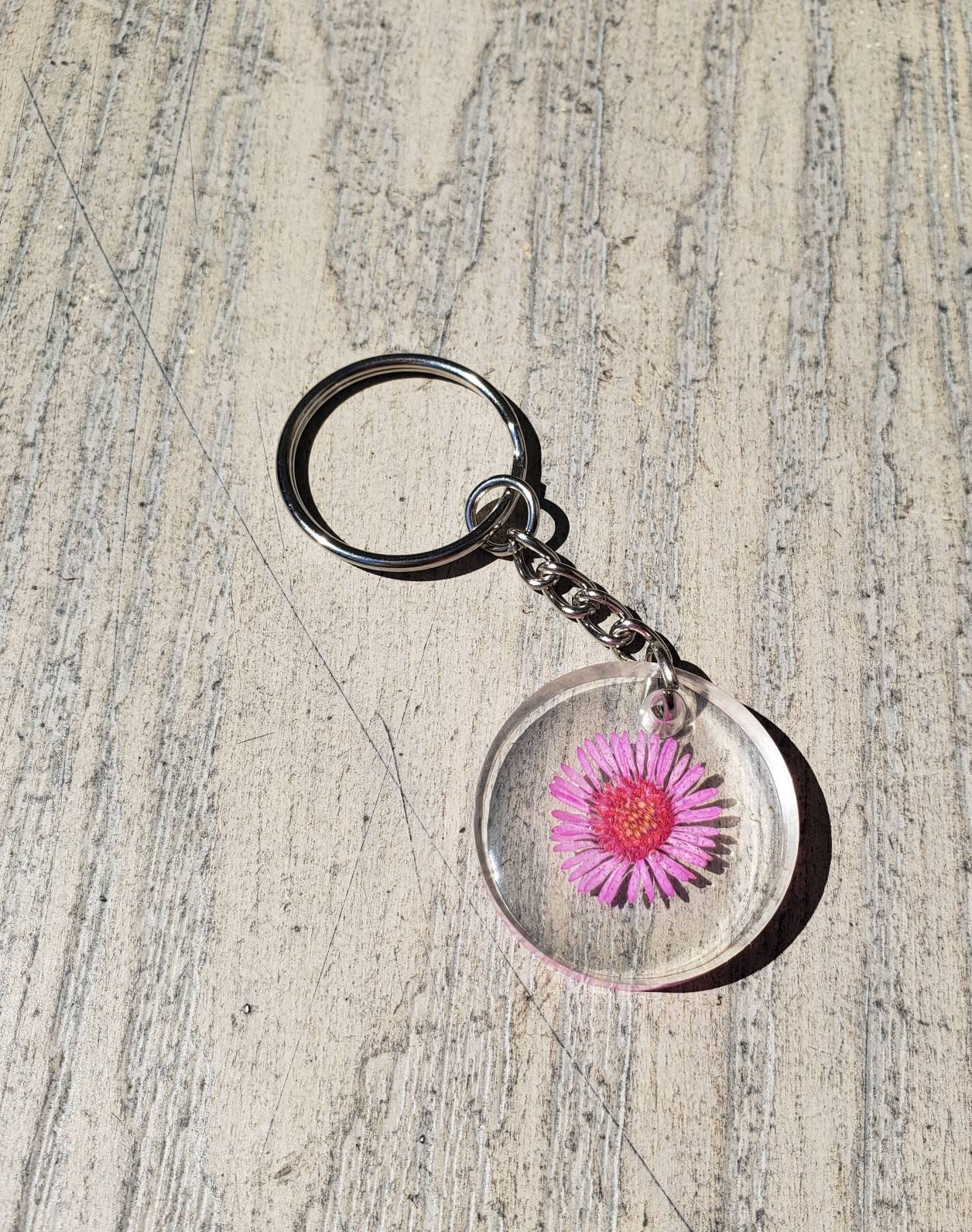 Resin Heart Keychain Flower Keychain Dried Flowers Charm -  Israel