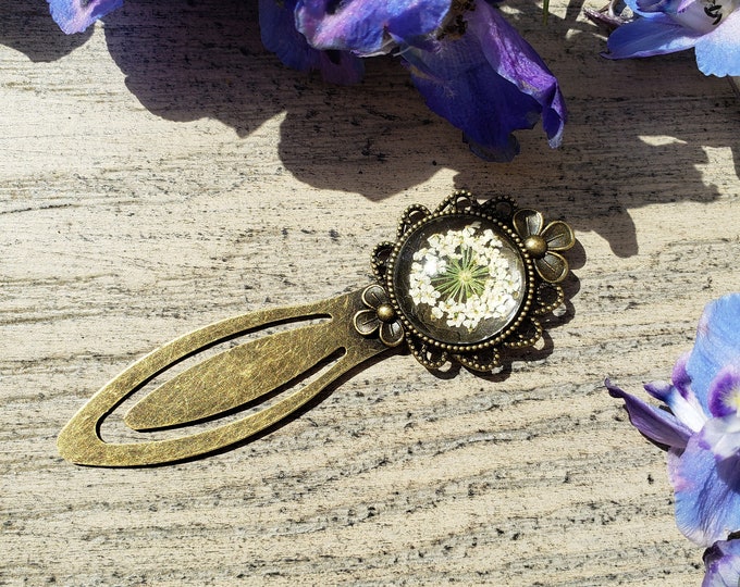 White Flower Antique Bronze Bookmark