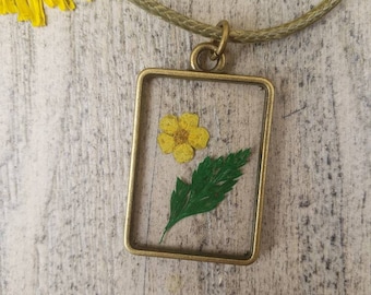 Yellow Flower Resin Pendant Necklace, Pressed Flower Jewelry