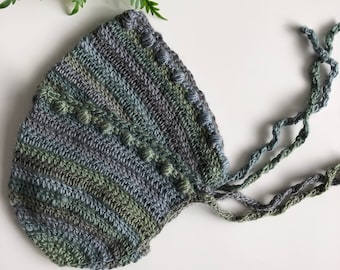 Bobble Edge Bonnet, Crochet Baby Bonnet, Handmade wool Bonnet, 6 -12 months size Bonnet