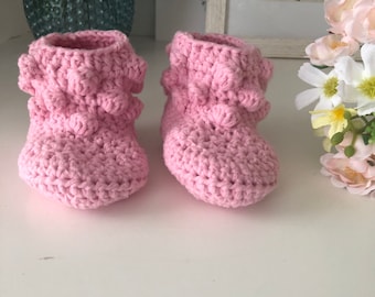 Crochet Booties, Newborn Gift, Baby Girl Pink Booties, Newborn size, Handmade, Vintage Booble Booties