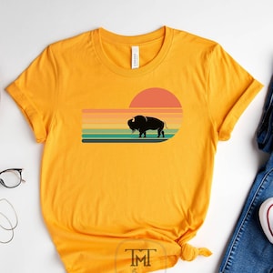 Bison Lover Shirt, Bison Retro Sunset Shirt, Bison Shirt - Bison T Shirt - Buffalo Shirt - Wyoming Shirt - Bison