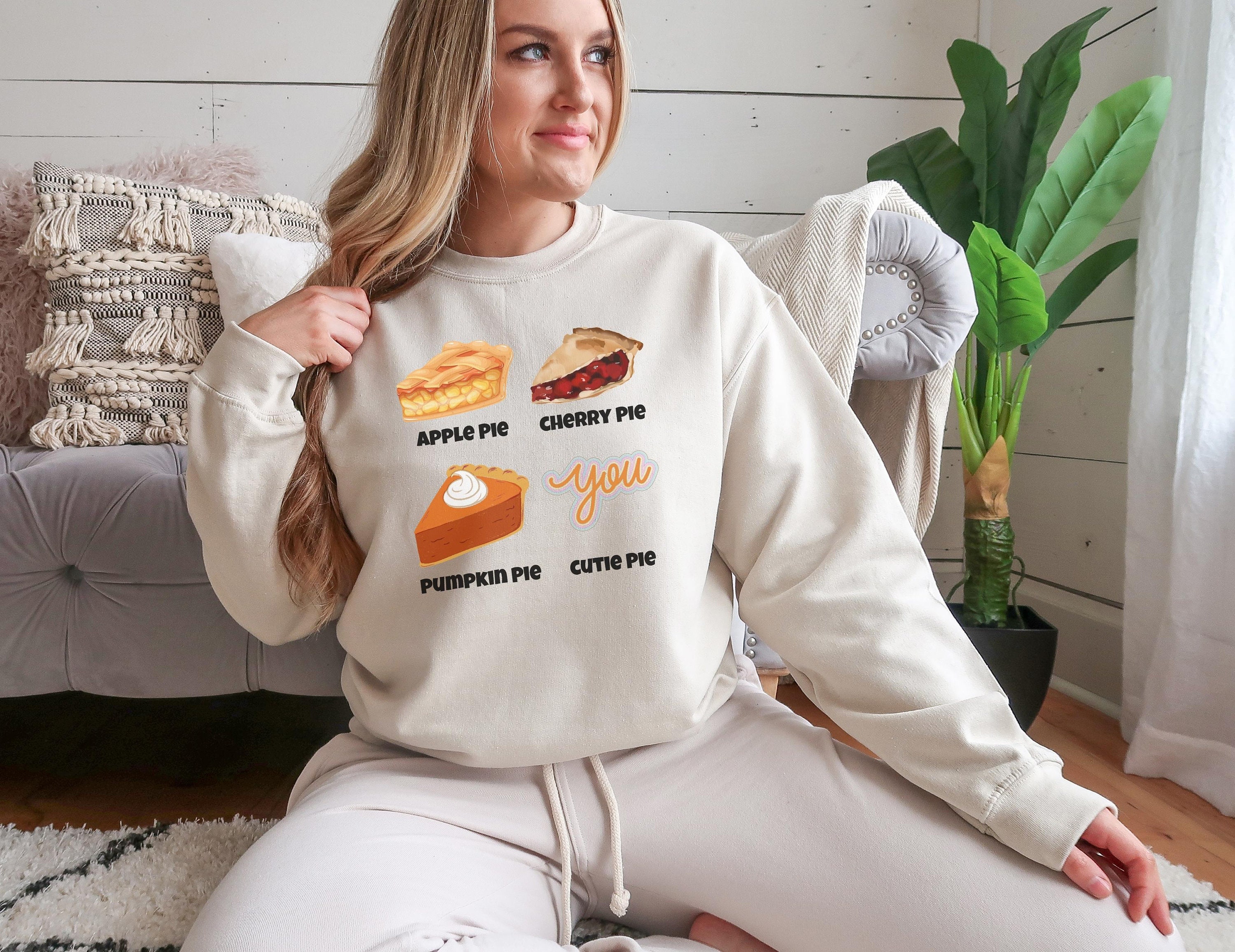 Funny Sweatshirt - Hoody, Funny Thanksgiving Shirt, Thanksgiving Gift, Christmas Gift Shirt, Funny Cutie Pie Shirt