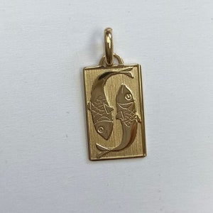 Gold Pisces Zodiac Pendant, 18K Solid Yellow Gold Pisces Zodiac Sign, Fancy Pisces 3D Design, Perfect Birthday Gift for Feb 22-Mar 21