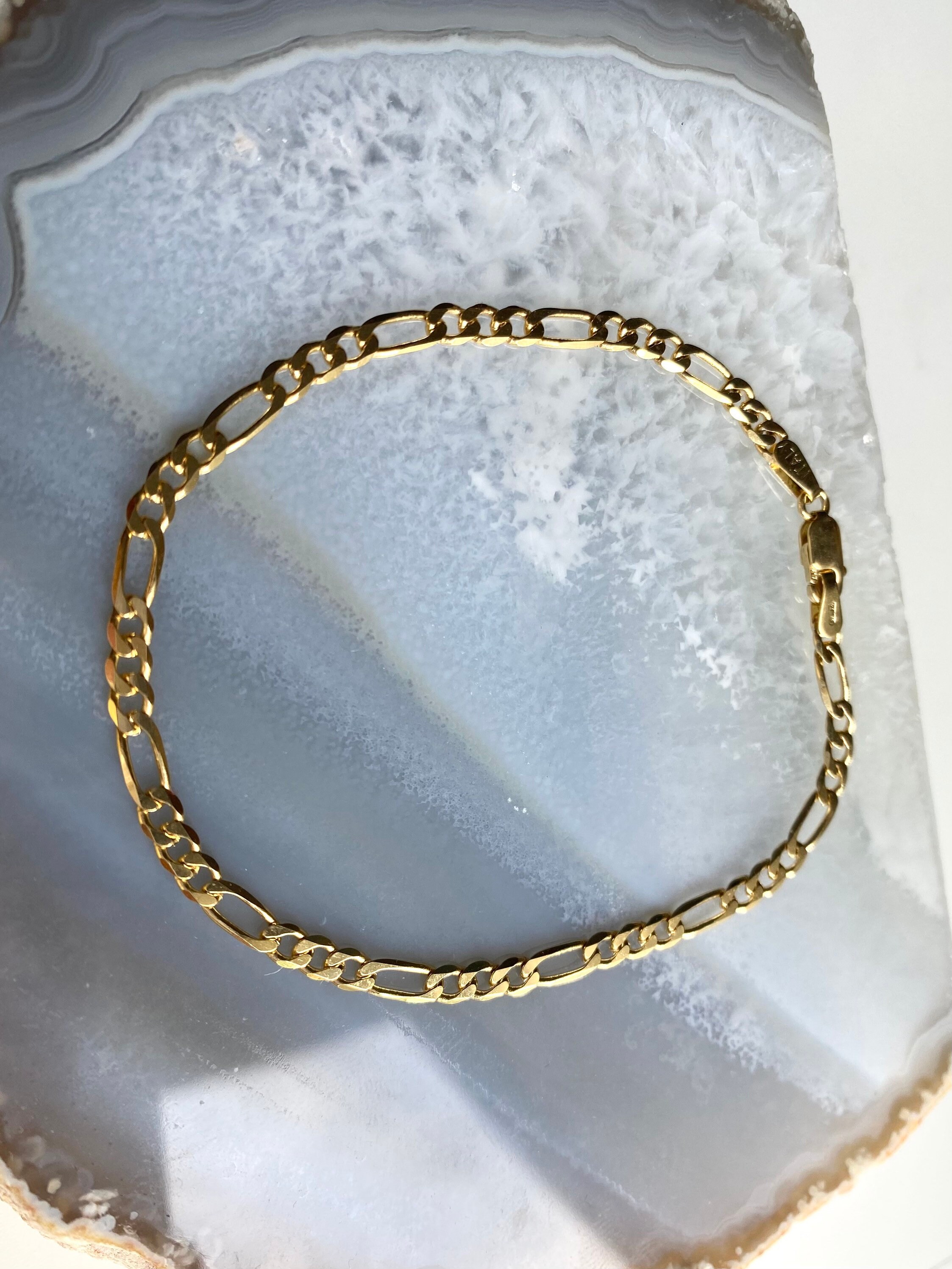 9ct Gold Figaro ID Plate Bracelet 6 & 7 Inches | SayersLondon.com
