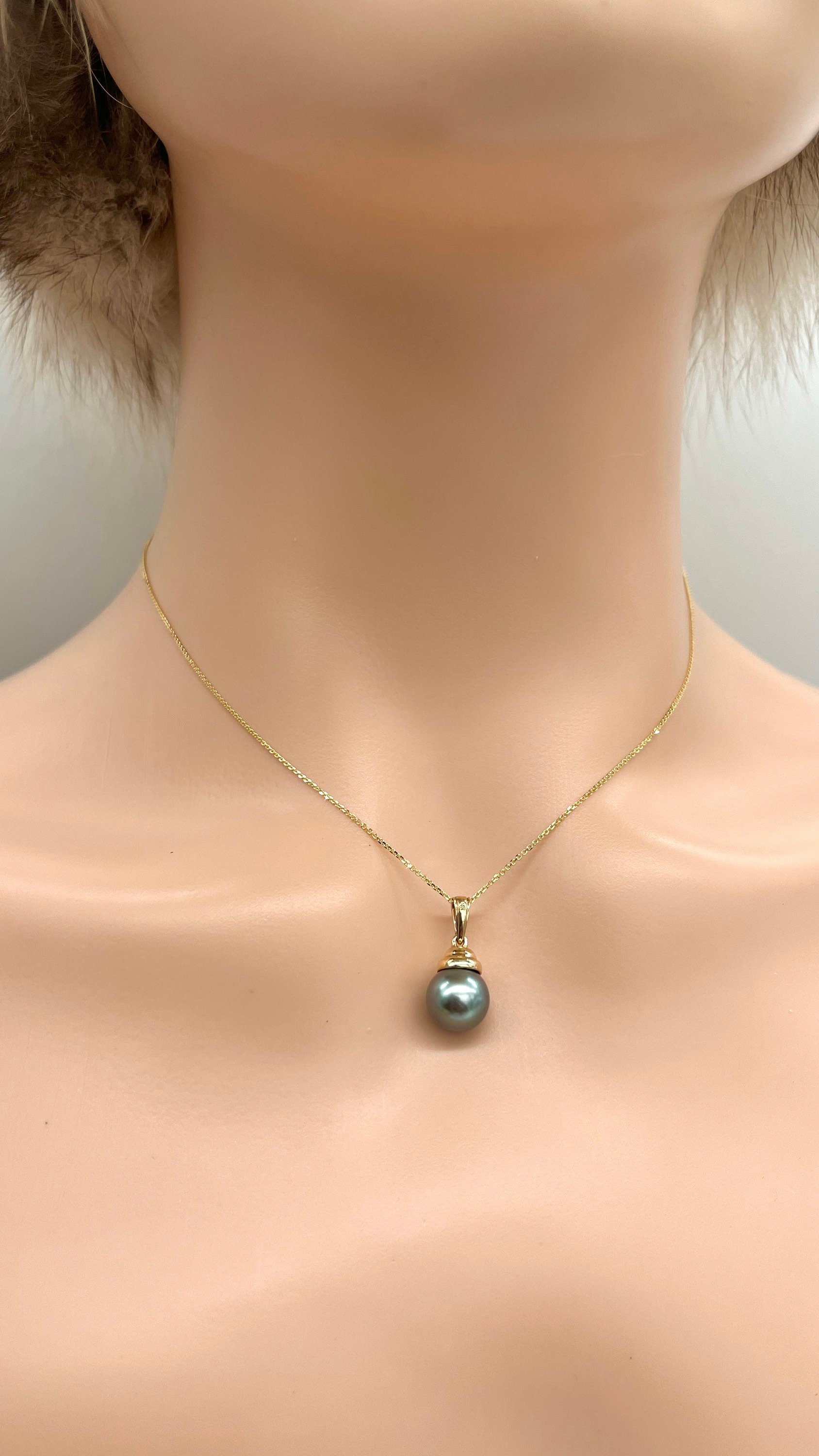 14K Tahitian Pearl Necklace, 9.5-10mm, Black Pearl Pendant, June Birthstone, Minimalist Jewelry, Valentines Gift - Etsy 14K Tahitian Pearl Necklace, 9.5-10mm, Black Pearl Pendant, June Birthstone, Minimalist Jewelry, Valentines Gift - Etsy