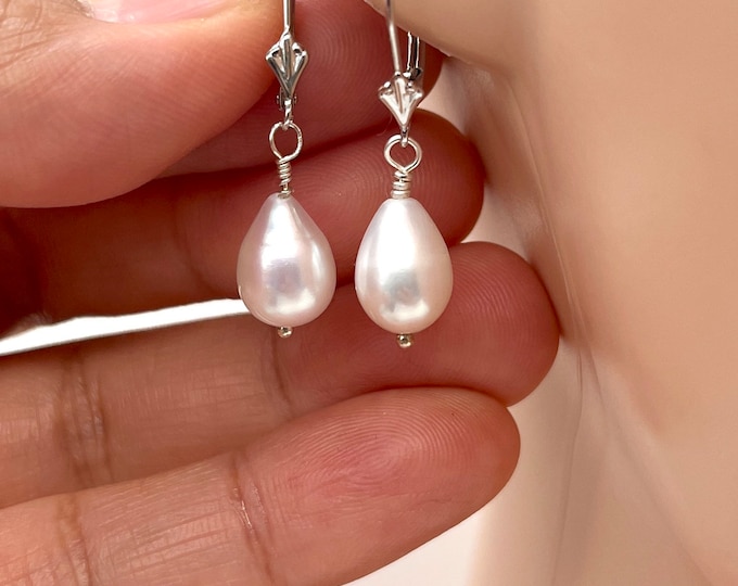 Pearl Dangle Earrings, Silver Or Solid Gold Earrings, Pearl Wedding Jewelry, June Birthstone, Birthday Gift for Women, Jewelry for Woman