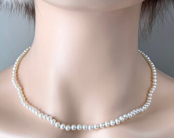 Naszyjnik Chocker Pearl Gold, Perłowe nasiona 4 mm, Ponadczasowy naszyjnik z pereł, Prezent urodzinowy dla kobiety, Biżuteria dla kobiet, Prezent świąteczny