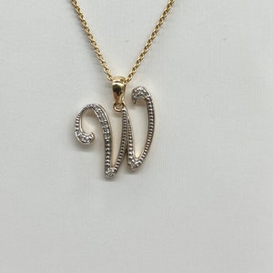 Colgante de oro con inicial W, collar con inicial grabada de diamantes en oro de 10 quilates, regalo personalizado, regalo de cumpleaños para mujer.