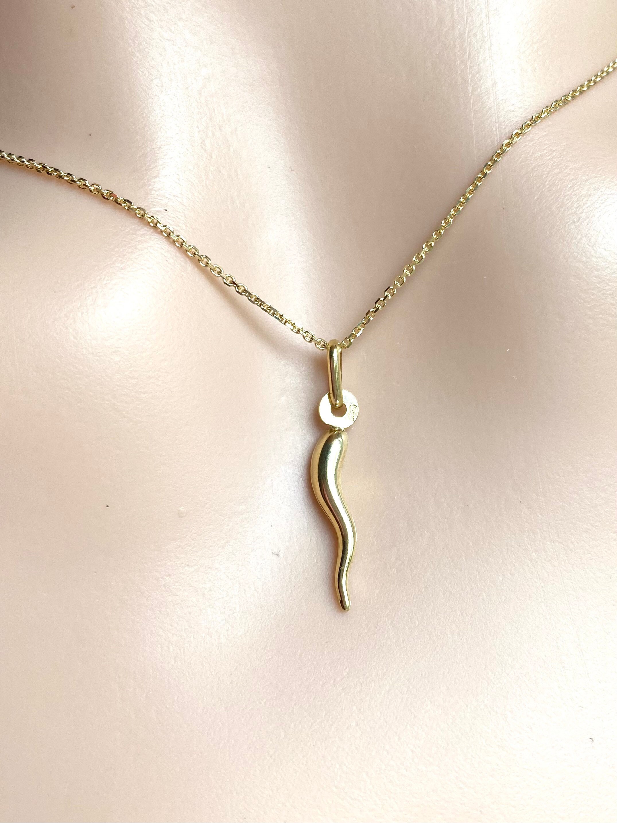 18K Horn Cornicello Pendant, Solid Gold Chili Pendant, Good 18K Horn Cornicello Pendant, Solid Gold Chili Pendant, Good