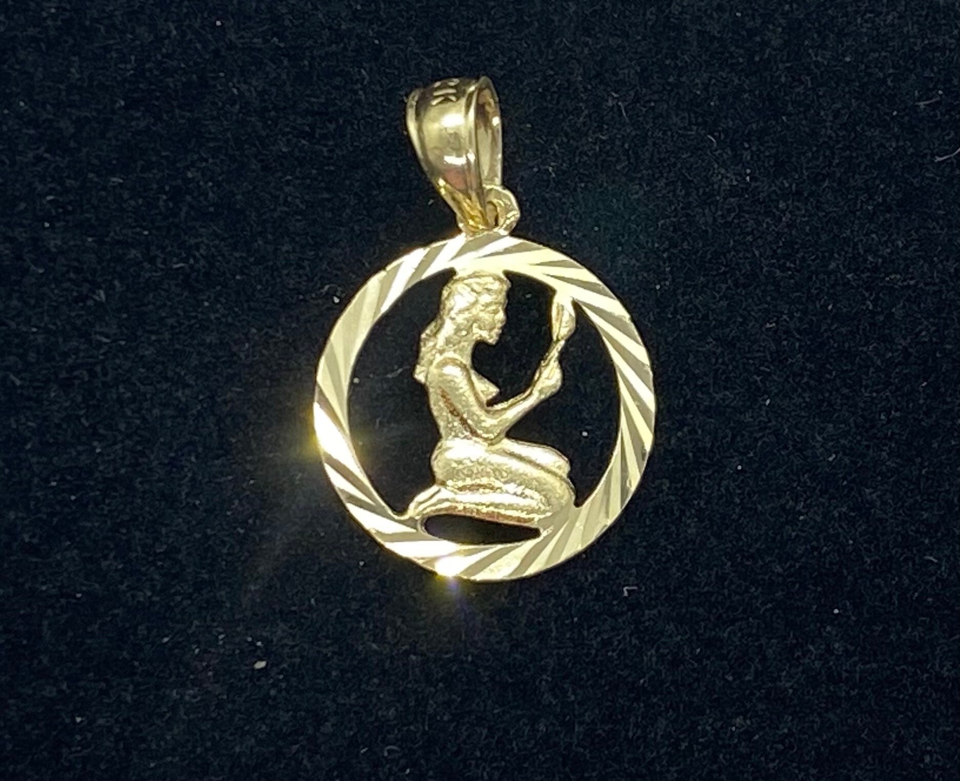 Virgo Gold Pendant, 10K Solid Gold Virgo Necklace, Diamond Cut, Perfect