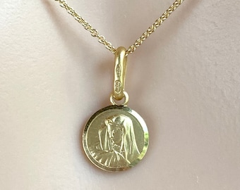 Mama Mary Pendant, 8mm, 18K Solid Gold, Minimalist Religious Necklace, Catholic Gift, Religious Jewelry for Women, Baby Baptism Gift, Medal