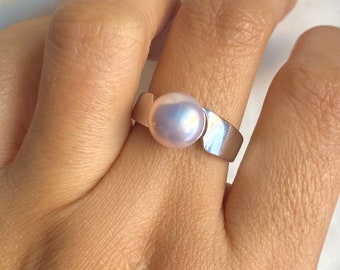 Pink Pearl Solitaire Ring, 925 Sterling Silver Ring, Pearl Statement Ring, Birthday Gift for Women, Chrfor Mom/ Wife