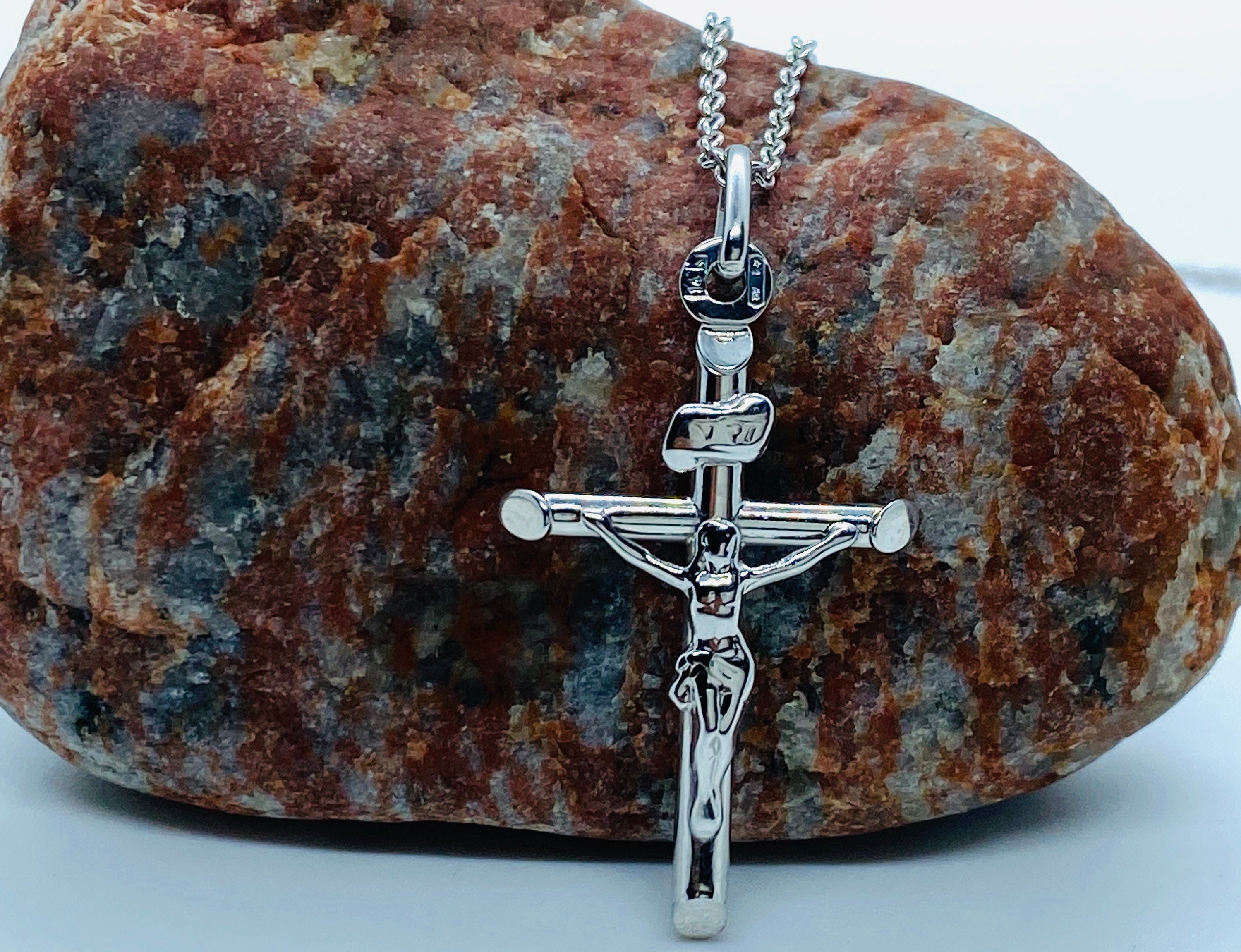 Collana Con Ciondolo Croce In Oro Bianco 14kt E Zirconi Cubic Zirconia