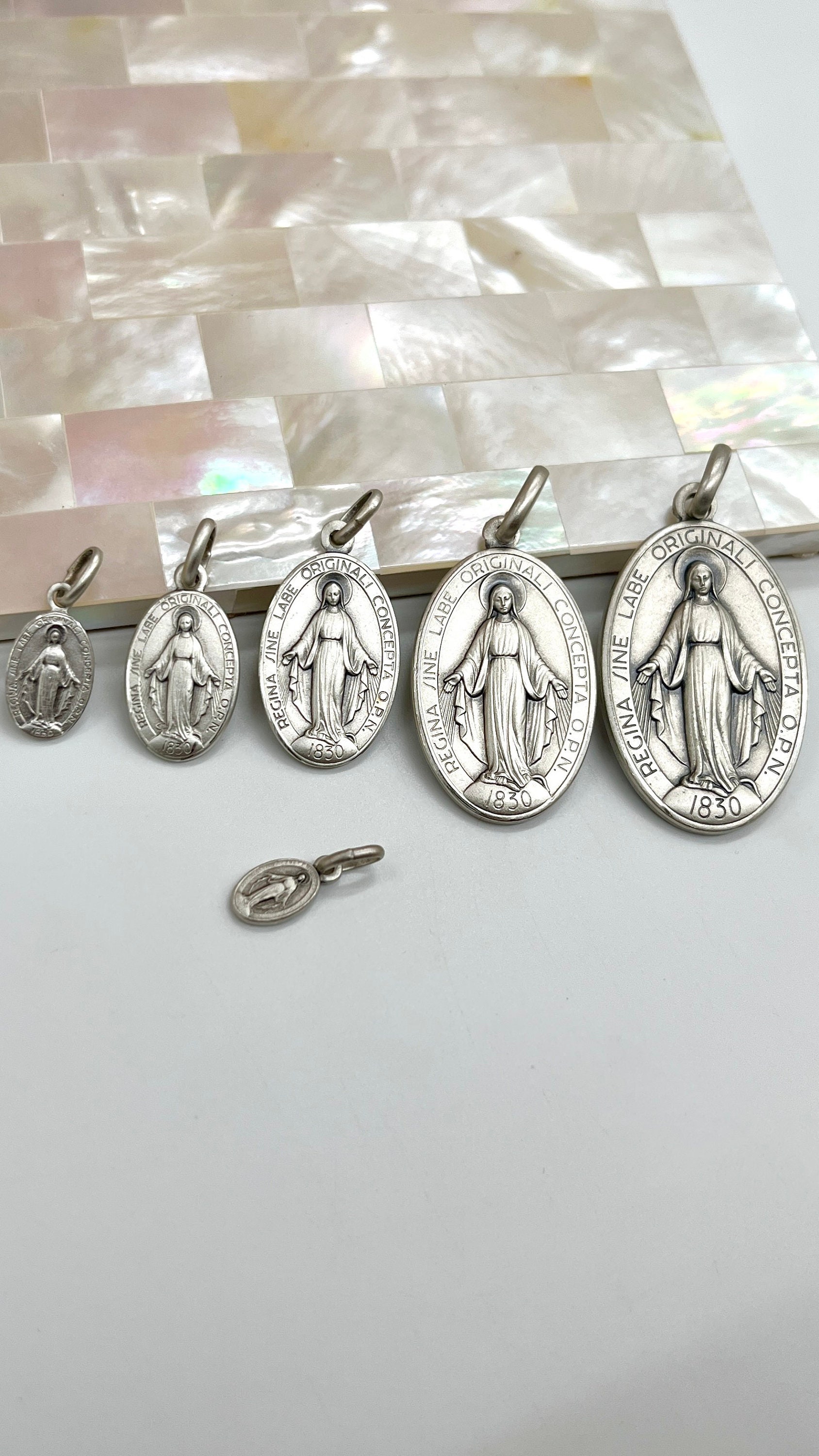 100% Stainless Steel Sm. Miraculous Medal Cross Heart and Chain - Our Lady Necklace Latin - Mary - Blessed Mother - Mini Dainty Small Simple