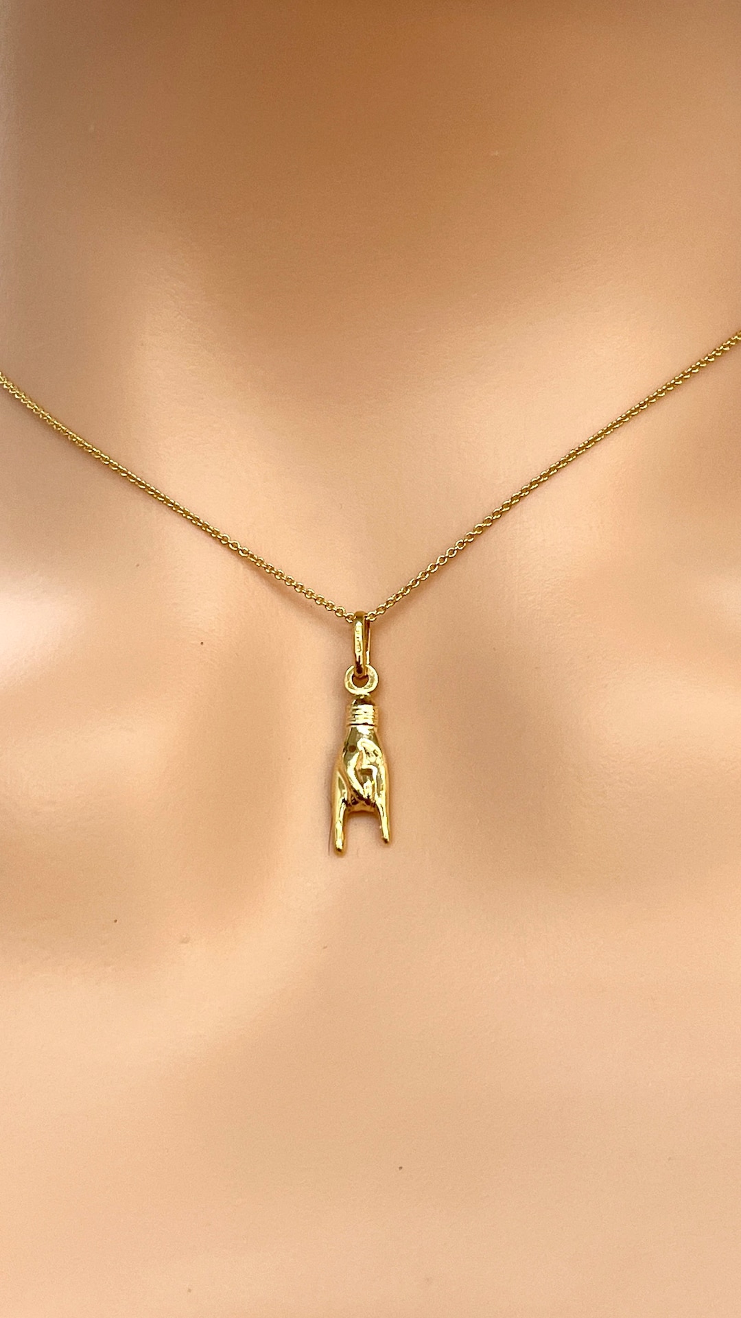 Gold Hand Charm , 14K Solid Gold Mano Cornuto Pendant, Good Luck Charm