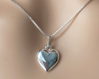 Heart Necklace Silver, 925 Sterling Silver Heart Pendant, Love Gift for Girlfriend, Birthday Gift for Women, Mother’s Day Gift