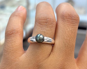 Diamond2Deal 925 Sterling Silver Cultured Pearl Solitaire Ring - White Pearl, Rhodium Plated