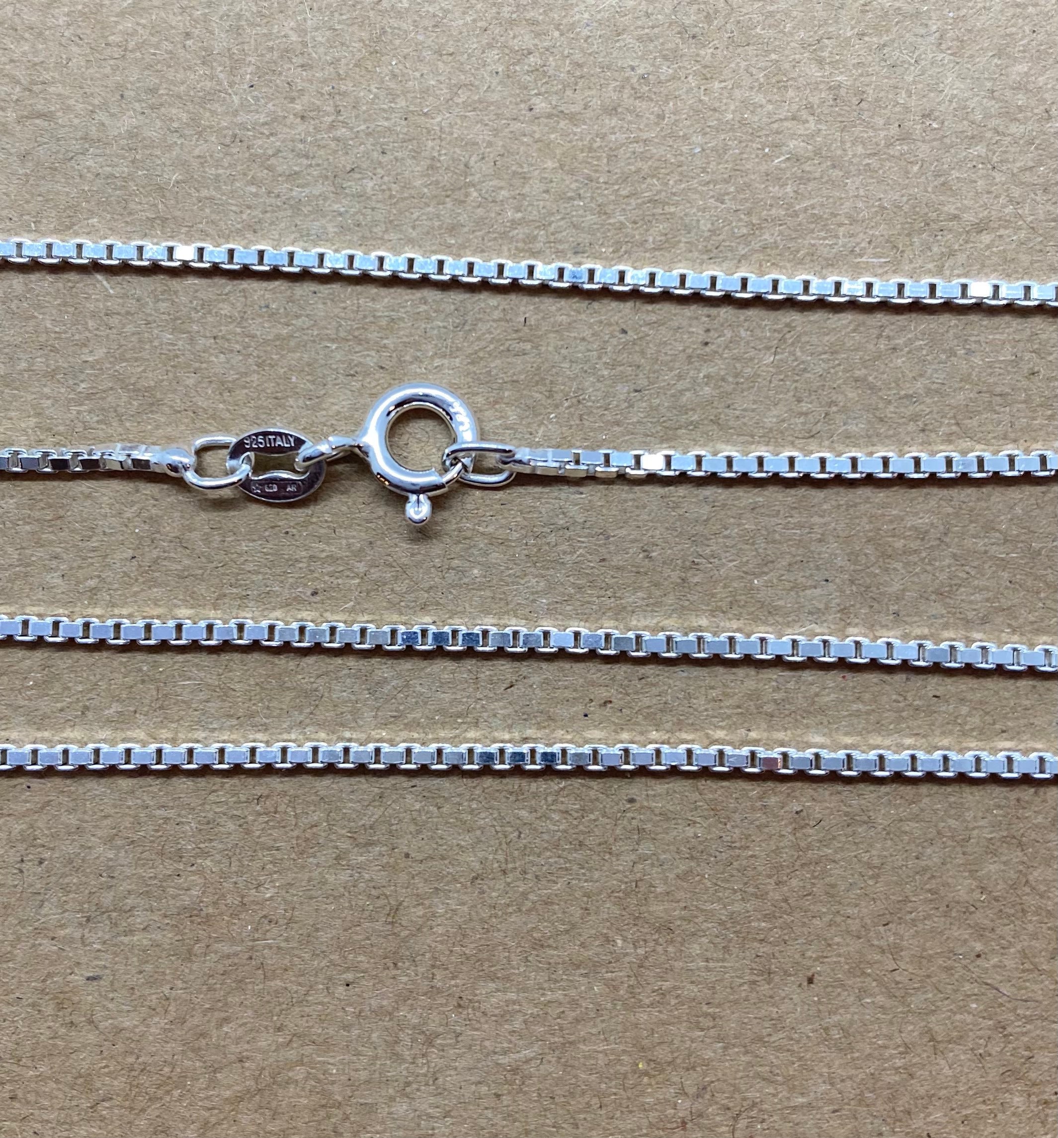 ★PEARLY MORE★ Simple box chain necklace Box Chain Necklace | Simple & Dainty