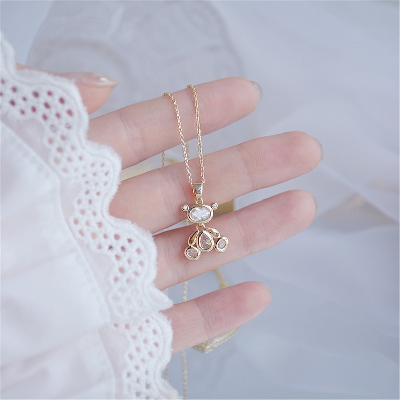 Exquisite Movable Bear Women Necklace 14k Real Gold Elegant Zircon Necklace Birthday Gift Jewelry
