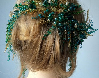 Green wedding hair vine Green bridal set of earrings studs and hair vine Green earrings studs Bridal comb Wedding twig Boho hair vine