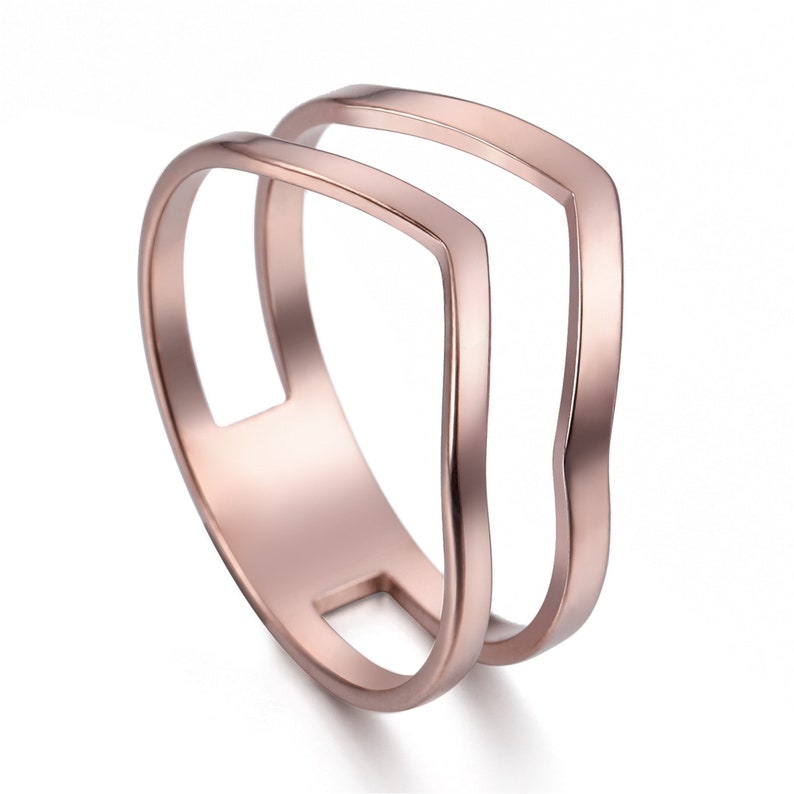 Simple Geometrical Wave Ring Stainless Steel Gold Color Party Finger Rings Jewelry Birthday Gift for Women Girls