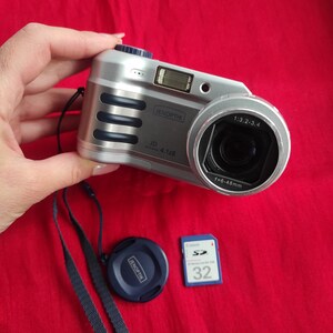 Digital camera Jenoptik JD 4,1 Z8: 4, working digital camera