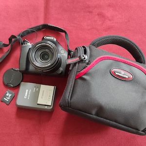 Digital camera Canon PowerShot SX30 IS, working digital camera, vintage camera