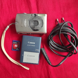 Digital Camera Canon Digital IXUS 900 Ti., Working Digital