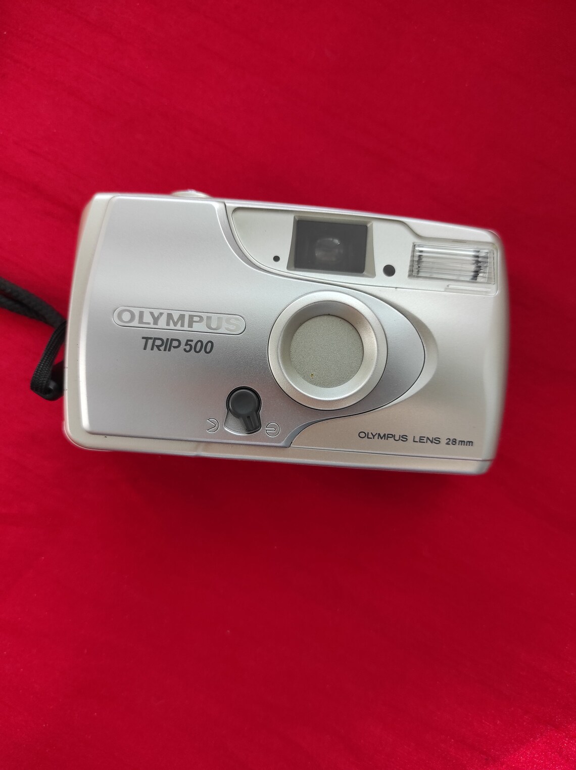 Olympus Trip 500 Vintage Camera Olympus Film Camera Pointing Etsy