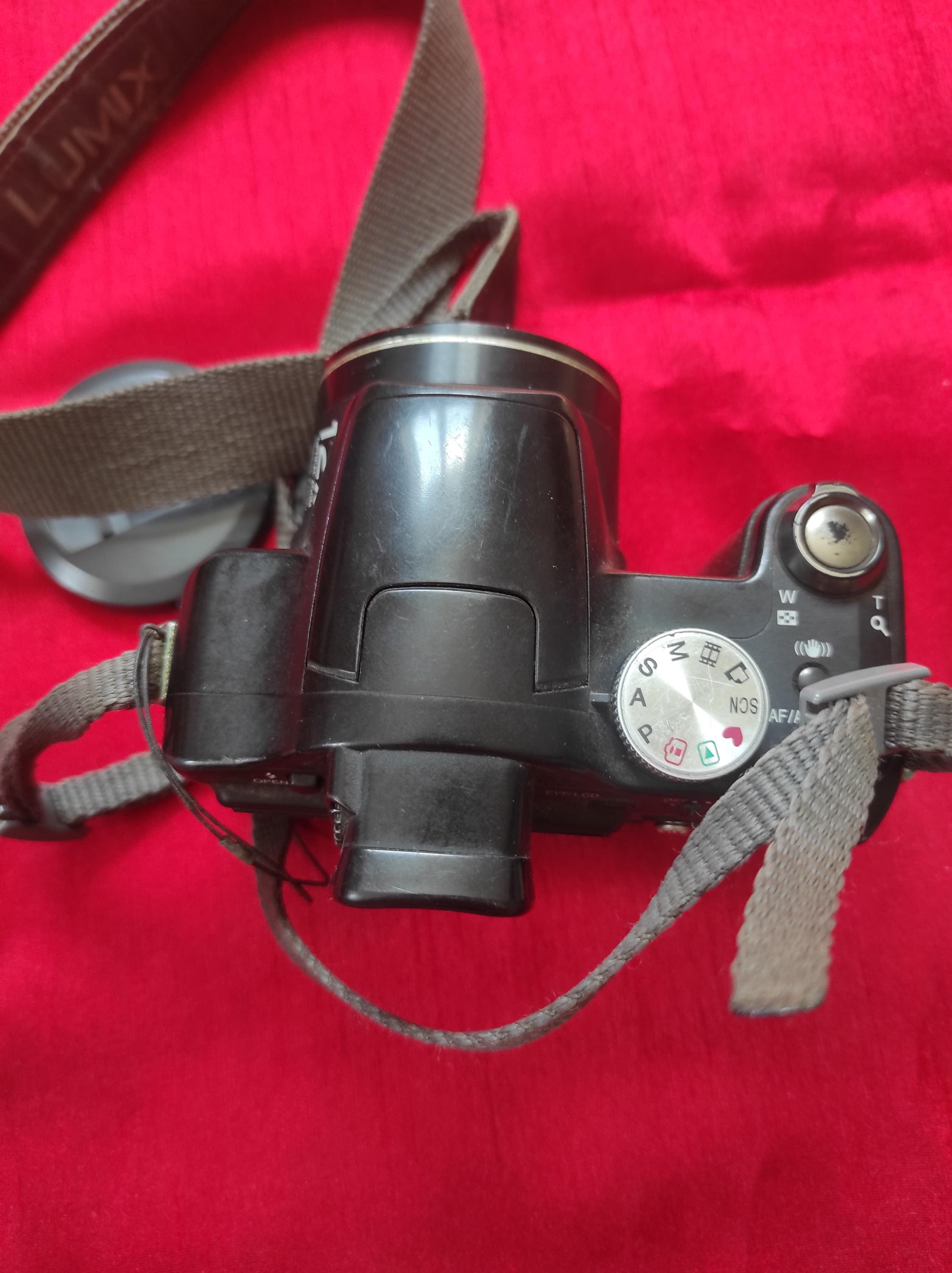 パナソニック ルミックス DMC-FZ8 デジタルカメラ、ライカレンズ、動作