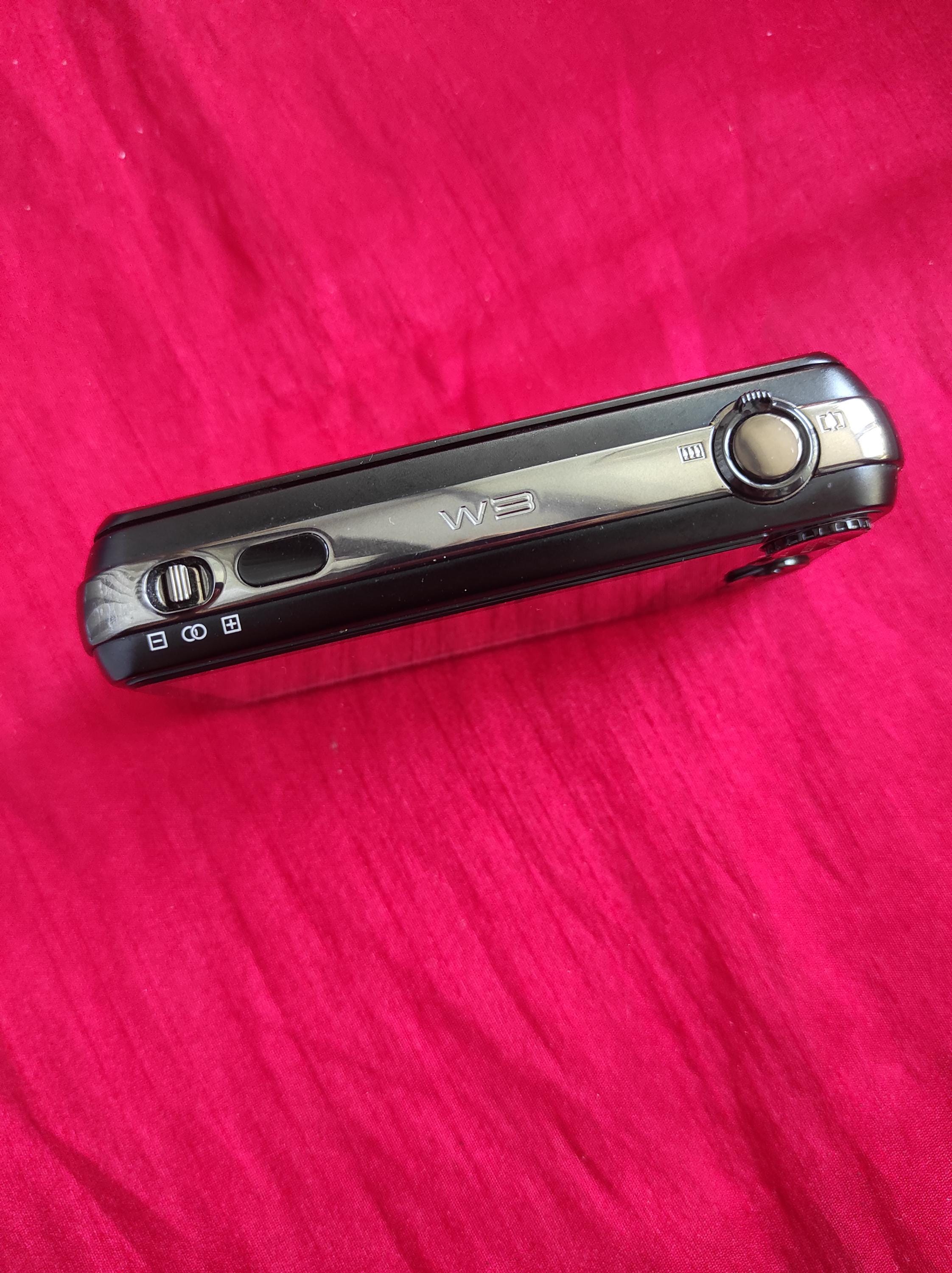 Digital Camera Fujifilm Finepix Real 3D W3 Black, Working Digital Camera Fujifilm Finepix Real 3D W3 Black, Working