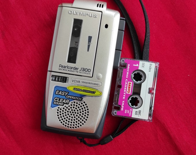 Olympus Pearlcorder J300 Vintage Voice Recorder, Microcassette Olympus