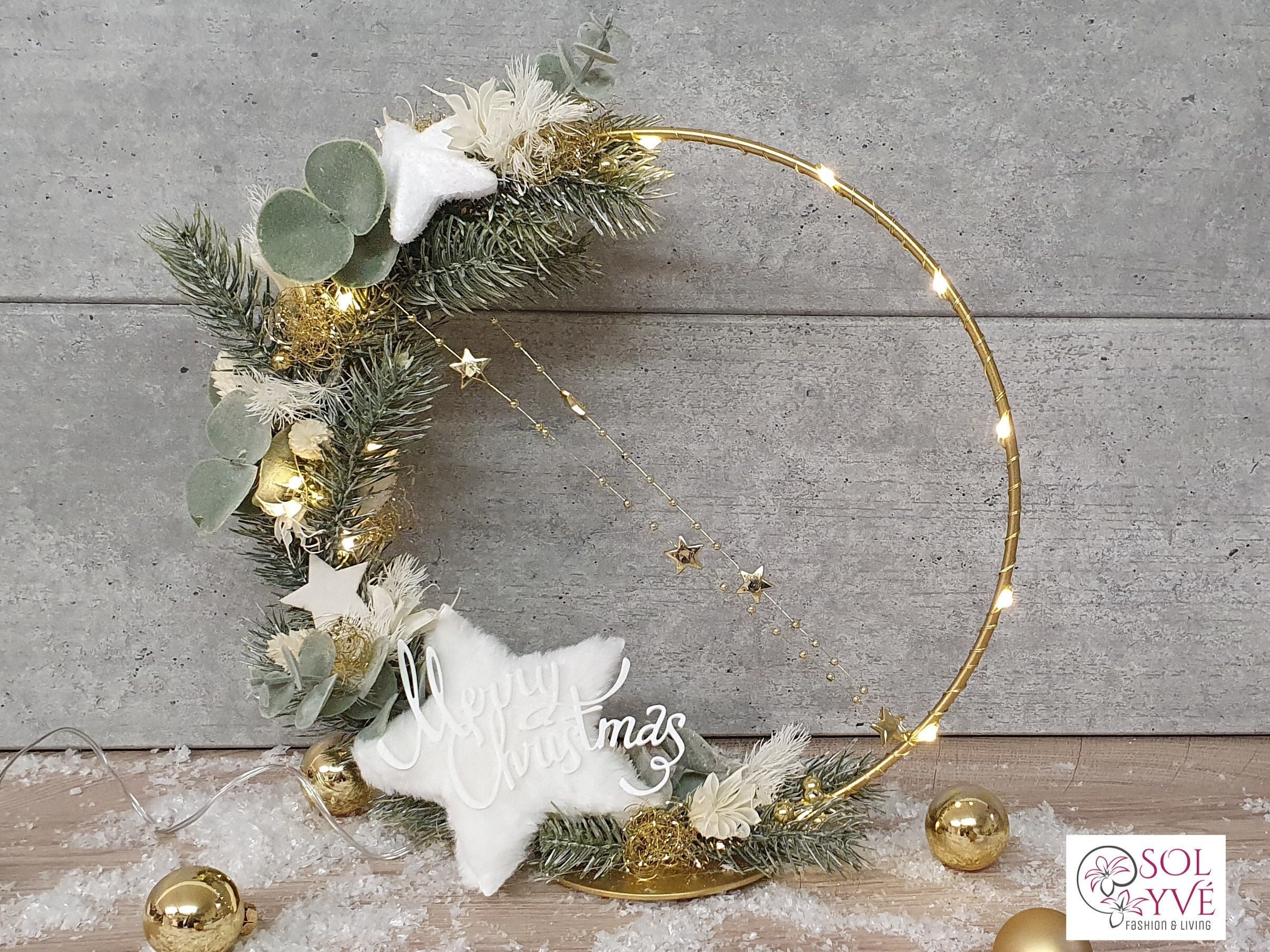 Metallring Loop Gold mit Fuß beleuchtet - Kranz Metallring stehend dekoriert - Weihnachtsdeko LED - Loop Ring Weihnachten Trockenblumen