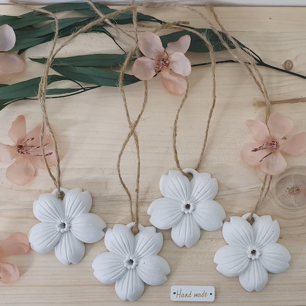 Pendant set of 4 "Cherry Blossom" - decorative pendant - gift tag - ceramic flower