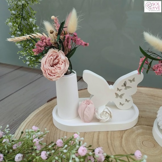 Deko Tablett Schmetterling mit Vase & Trockenblumenstrauß mit Infinity Rose und 2 Deko Tulpen I Geschenkset