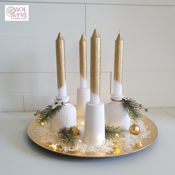 Adventskranz Gold Tablett rund und Keramik Kerzenhalter Komplettset inklusive 8 Kerzen und Deko