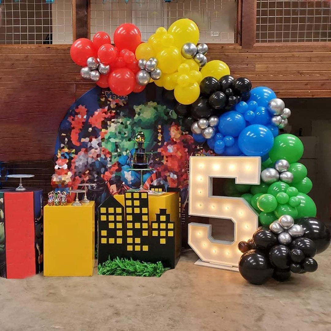 100 Pièces Ballons Rouge Jaune Noir 10 Pouces Hélium en Latex avec Ruban  Métallisé Ballons de Fête Décoratifs Colorés pour Mariage Décoration Arche