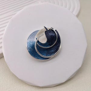 Cute Seawave Scarf Brooch For Scarves Wraps Pashimnas, So Elegant And Cute. Perfect Christmas Gift